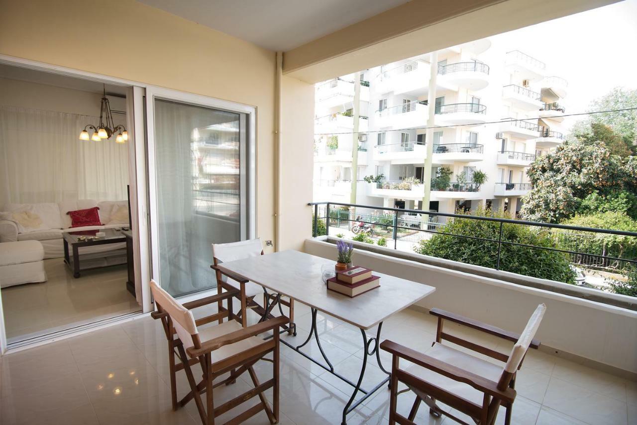 Explore Kalamata From A Brand New Apartment 外观 照片